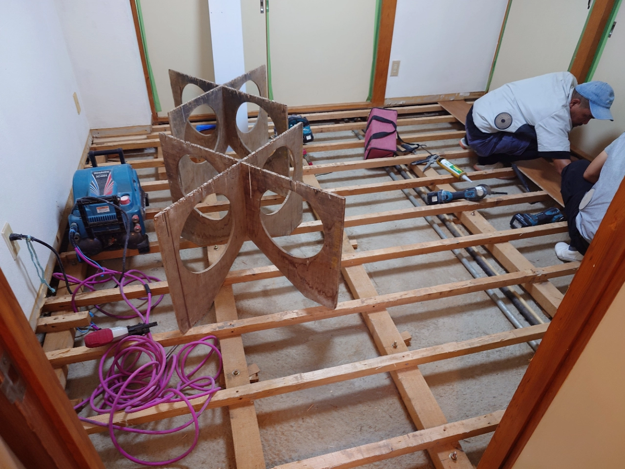 床の張り替え工事